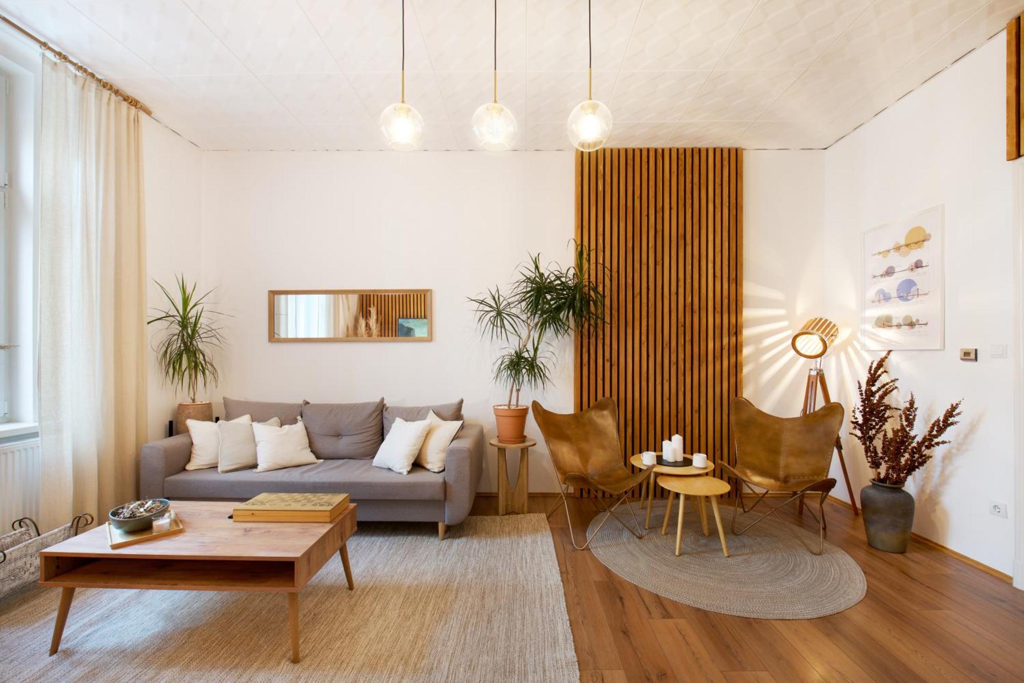 Apartment Symphony - Free Parking & Airport Taxi *